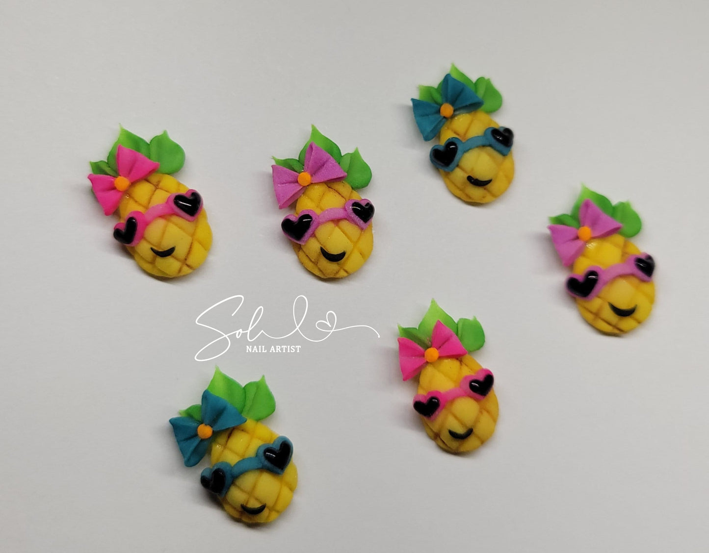 3D Nail Crazy Pineapples