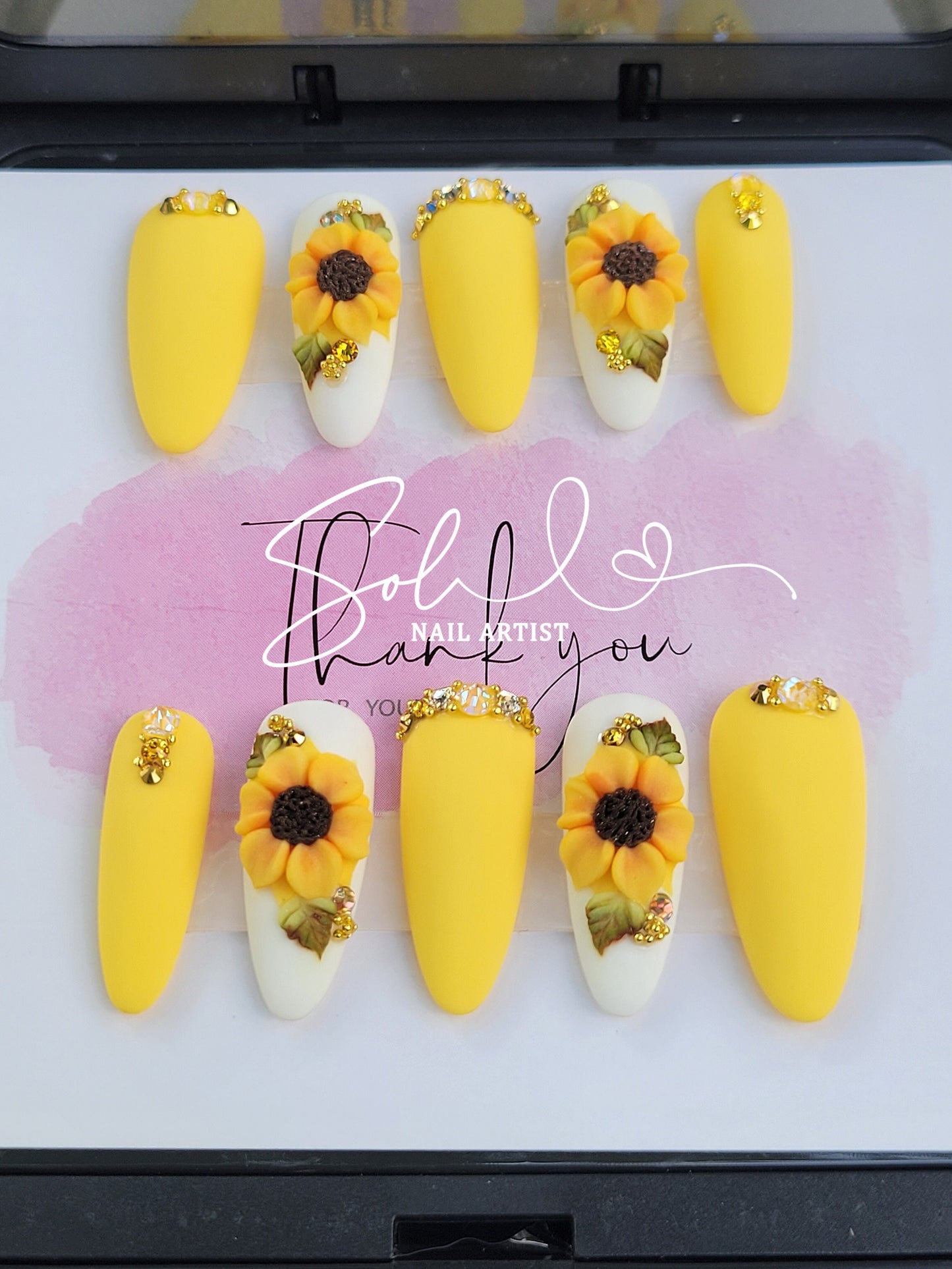 Sunflowers Press-on Nails