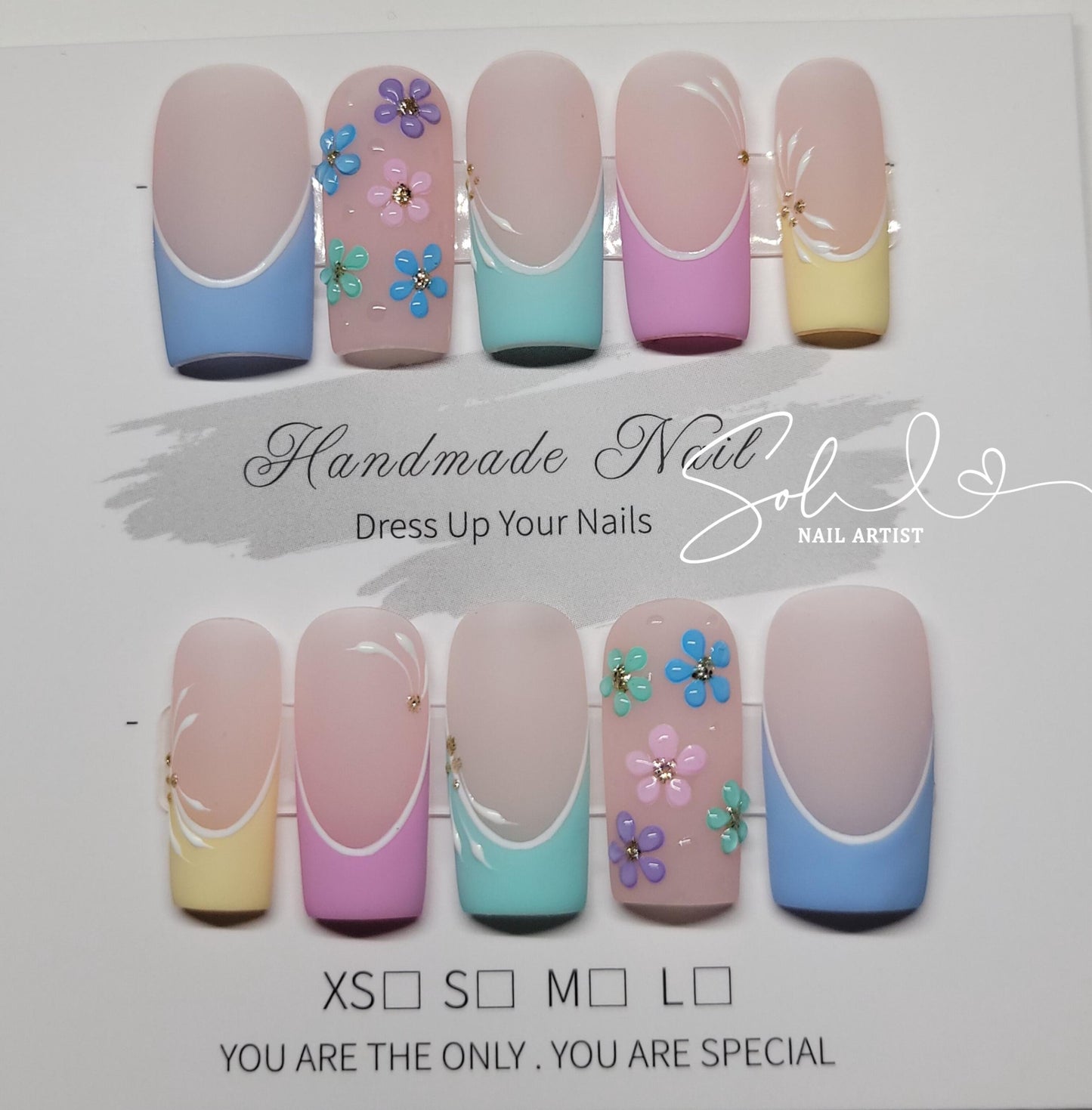 Press-on Nails Pastel Flowers
