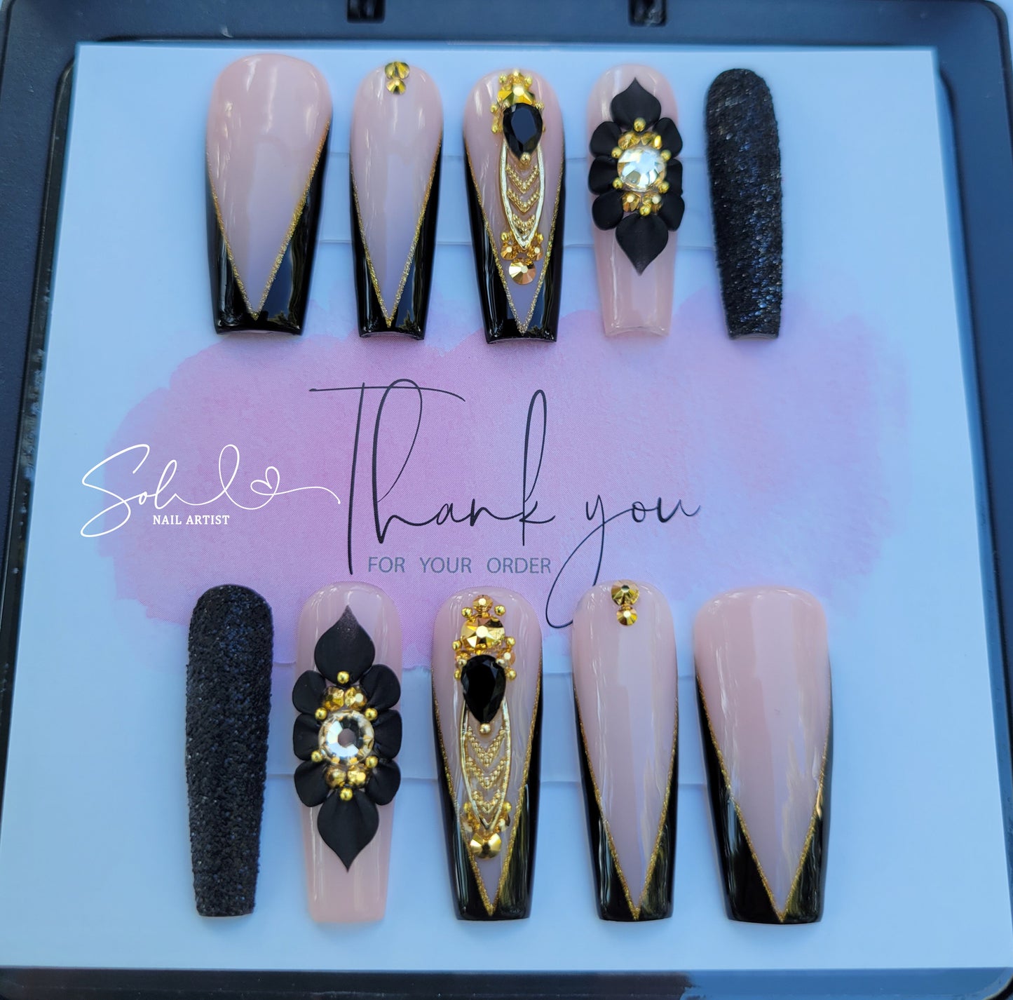Press-on Nails