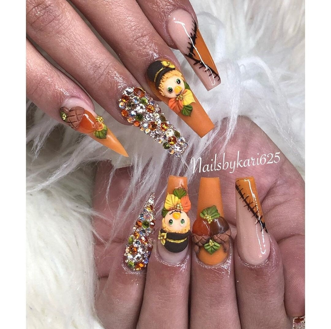 3D Scarecrows for Nails
