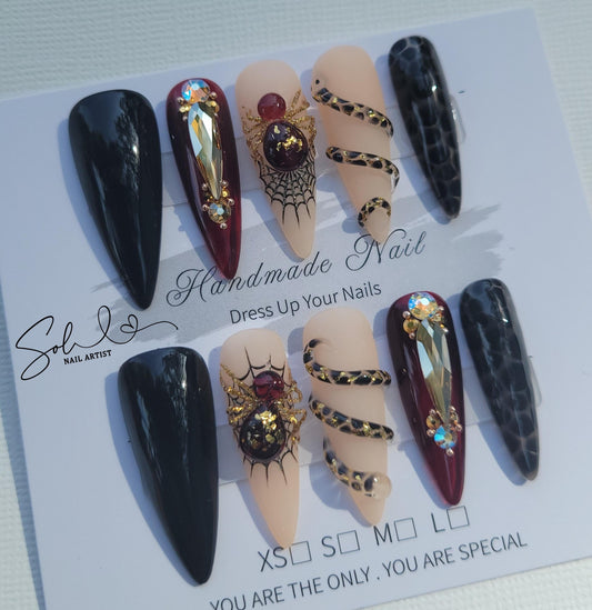 Spider Halloween Nails